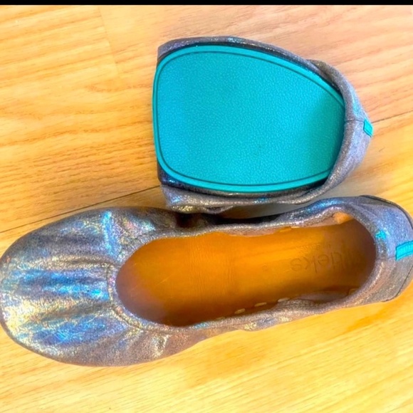 Tieks love potion or love spell Rare